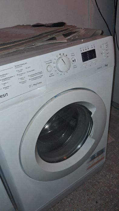 Maquina de lavar roupa indesit 7kg 1200 rpm