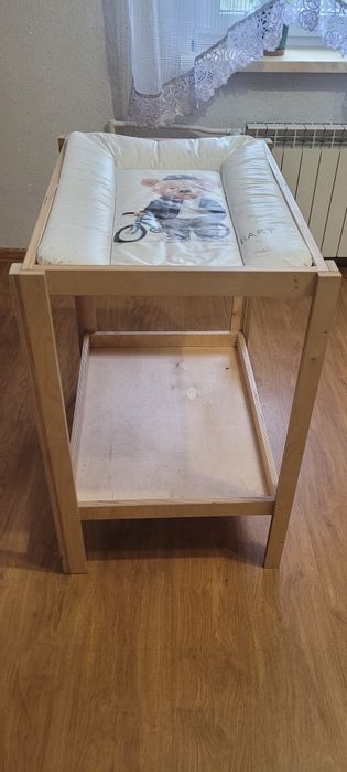 Przewijak wolnostojący