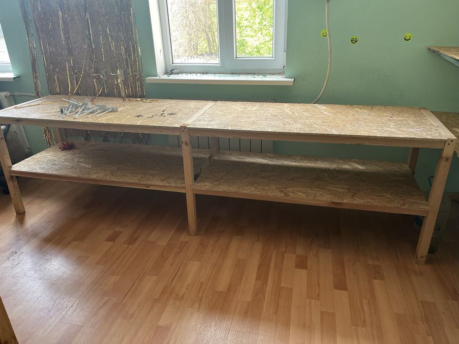 Продам стелажі