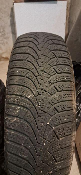 Шини зимові б/у бренд Good year