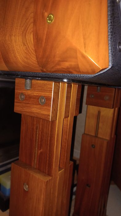 Colunas Sonus Faber Concerto Home com suportes SF stone wood (reservadas)