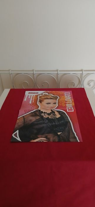 Poster Demi Lovato, novo