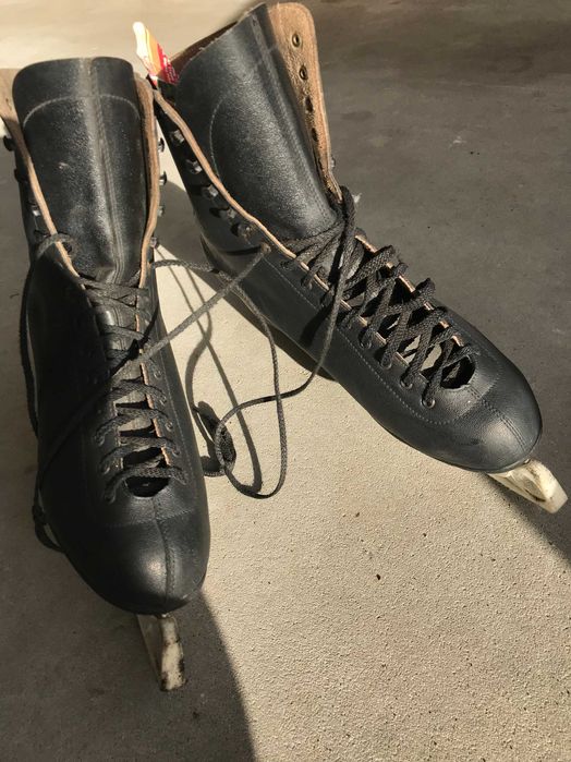 Łyżwy hokejówki pr. polskiej