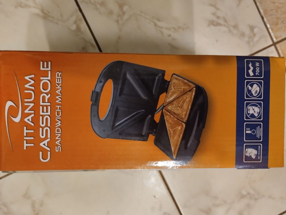 Opiekacz do kanapek. Nowy!!