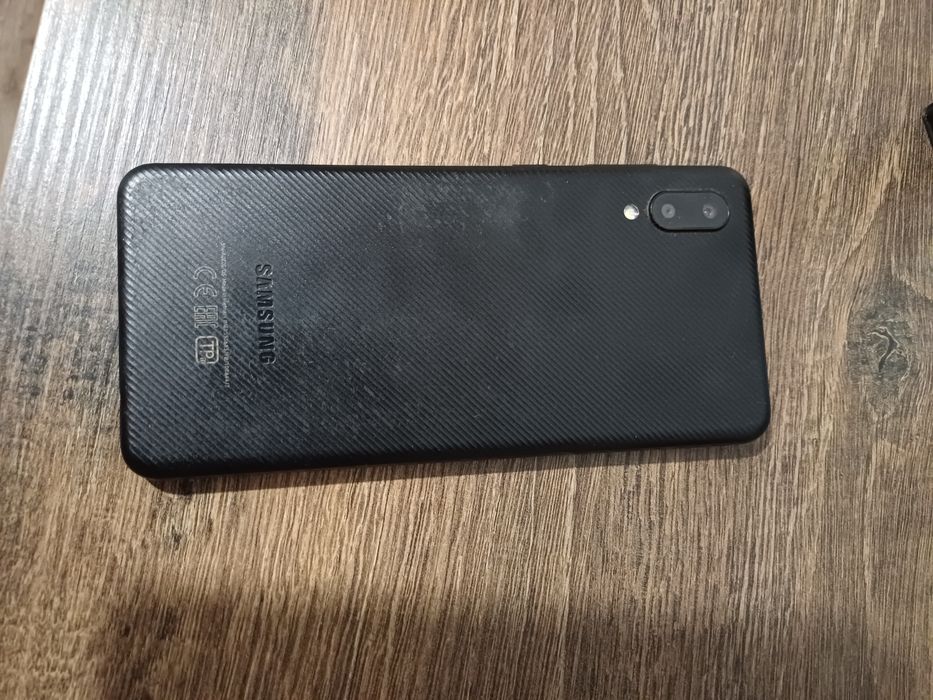 Самсунг А02 в хорошому стані