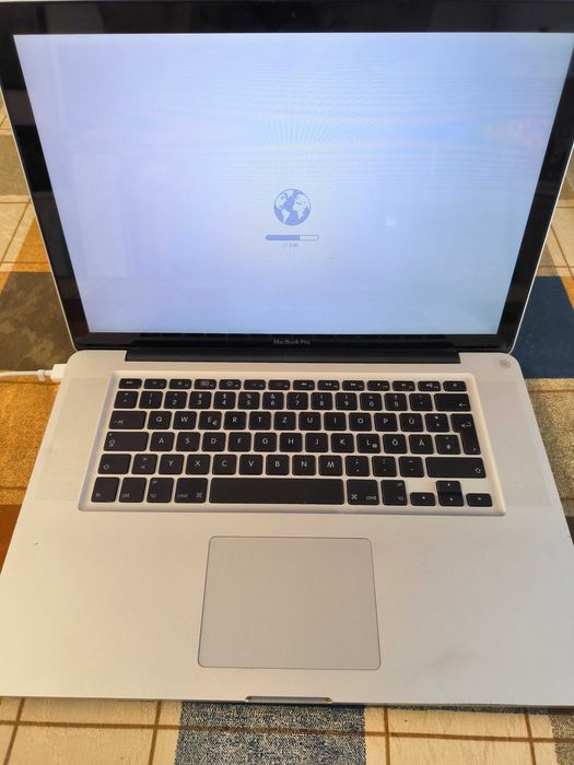 Conjunto Apple MacBook Air + Apple MacBook Pro