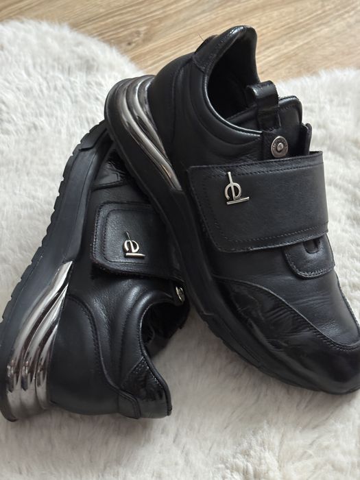 Buty damskie sneakersy Eva Longorja  skóra rozm 39