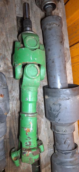 Półoś do ciągników John Deere seria 8