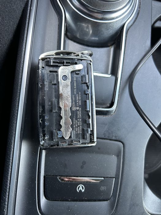 Ключ Мазда 3 WAZSKE11D01