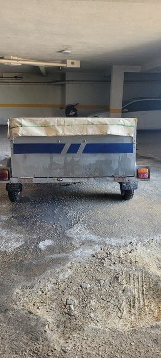Atrelado / reboque para motas.