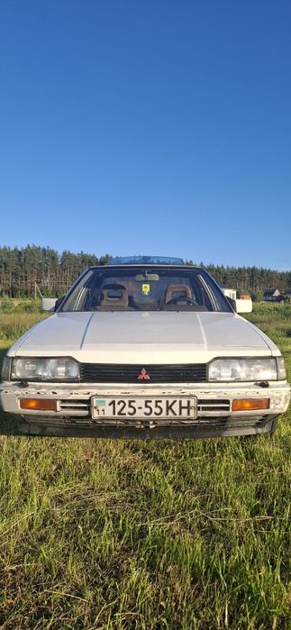 Mitsubishi Galant