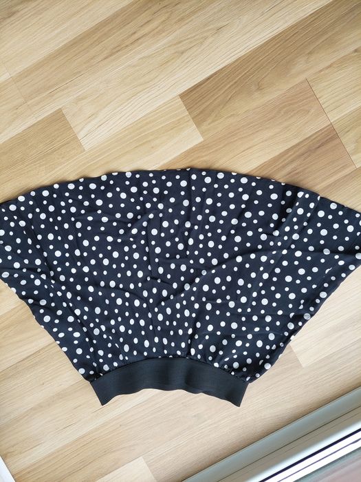 Spódniczka czarna w kropki