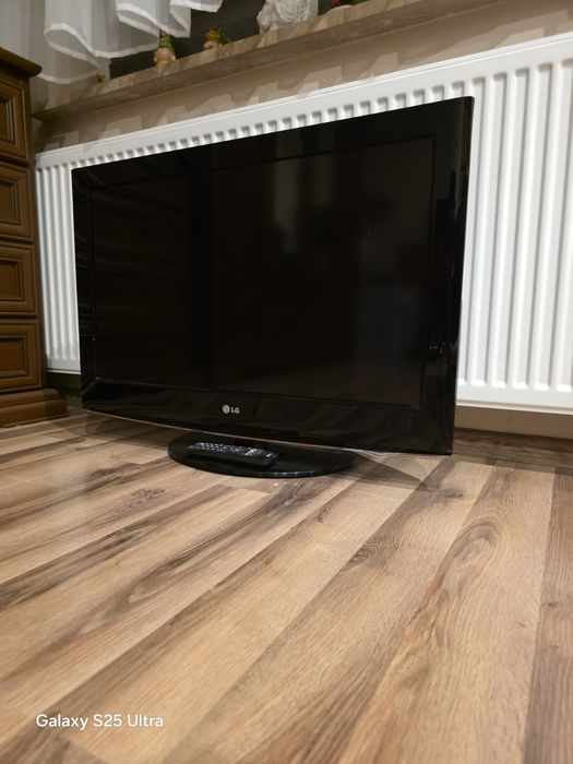 Telewizor LG 32 całe