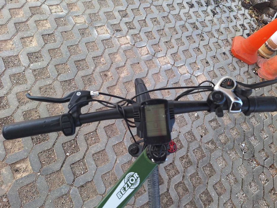 Bicicleta elétrica Berg e-lite / Bezior X500Pro