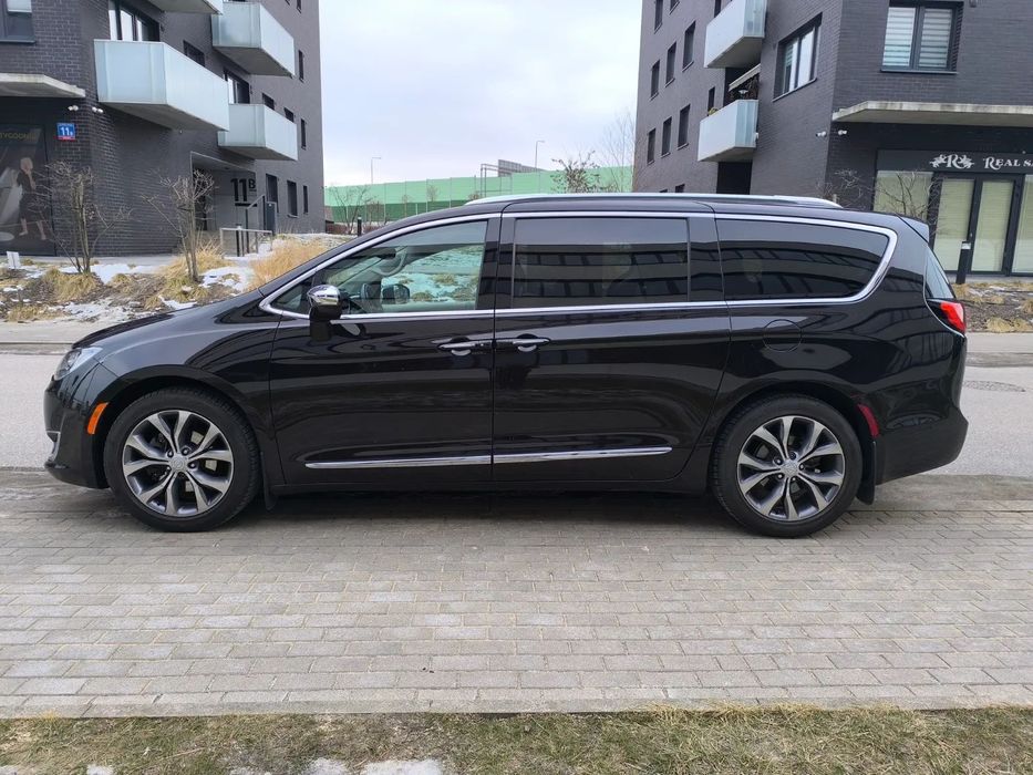 Chrysler Pacifica Chrysler Pacifica LIMITED