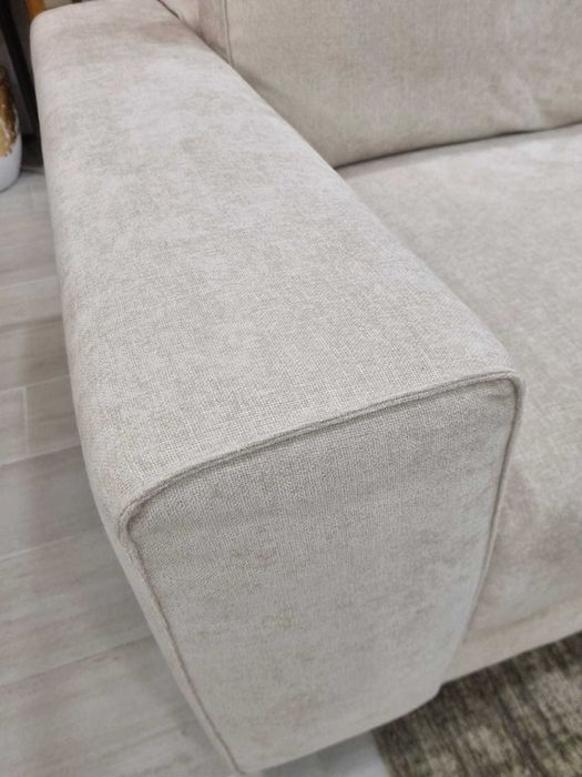 Sofá Lazy - 2, 3 lugares e com chaiselong ou canto By Arcoazul