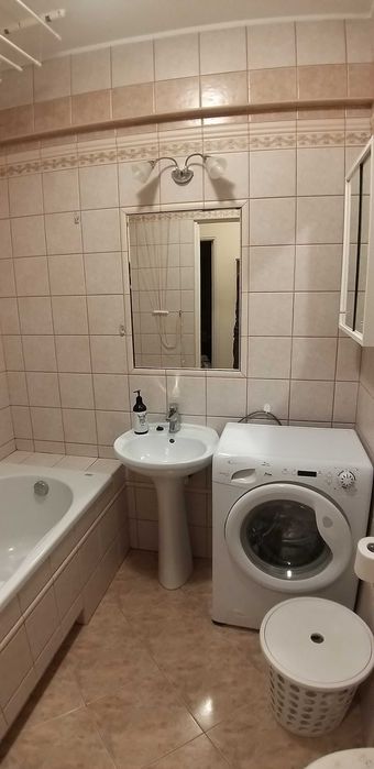 Wynajmę kawalerkę - dostępna od zaraz - najem okazjonalny -34,5 m² widna oddzielna kuchnia, balkon, winda, 3 piętro, dostępne miejsce parkingowe - View 5
