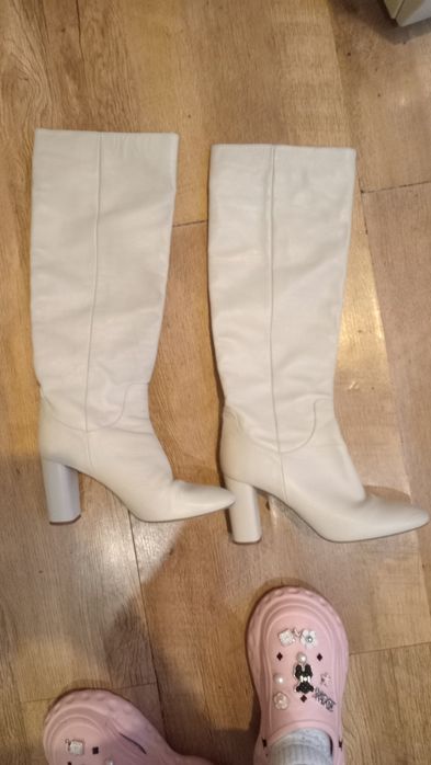 Шкіряні сапоги демісезон Zara