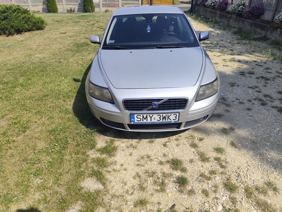 Volvo S40