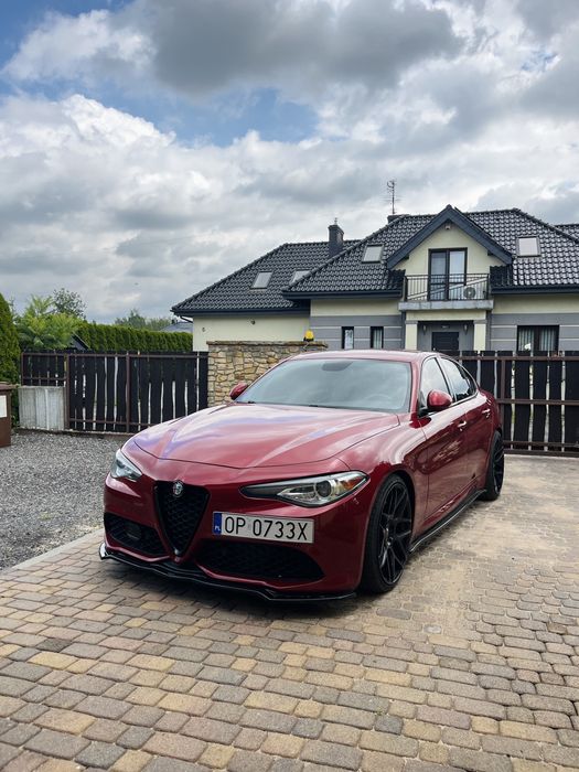 Alfa Romeo Giulia Veloce  I RWD + Szpera LSD  | Competizione Red | Maxton I Japan Racing | Tryb Race |  Performance Package