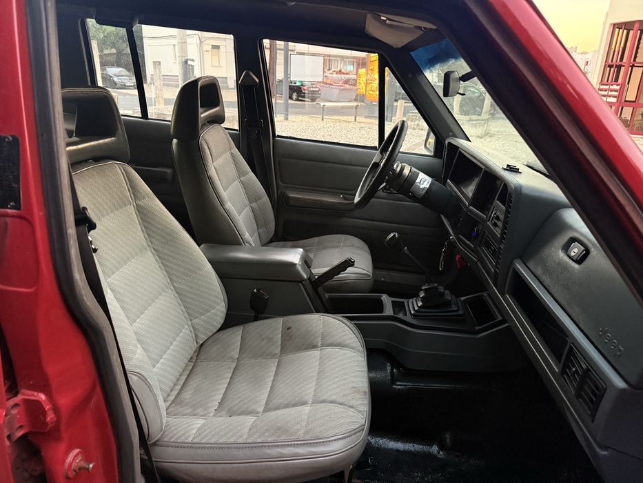 Jeep cherokee XJ 2.1TD Aceito retoma