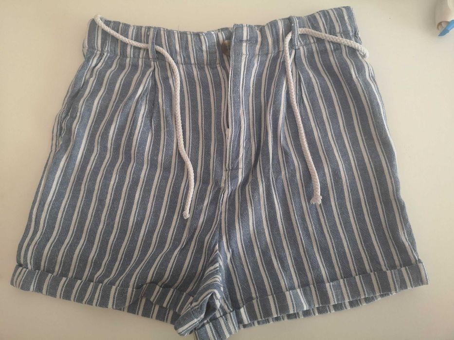 Calções linho menina - riscas azul/ branco - com cinto - tamanho 134