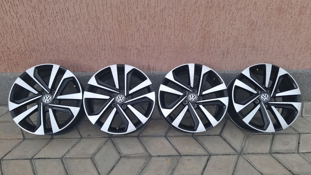 Оригінальні диски титани VW Tiguan Passat 5/112R17 vag Dublin Поштучно