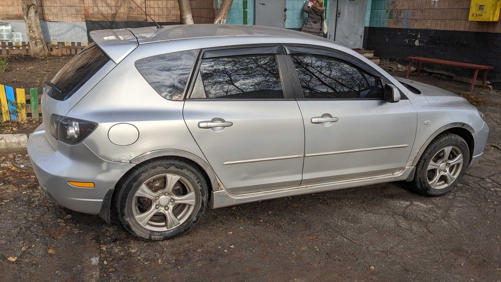 Mazda 3 хэтчбек БК