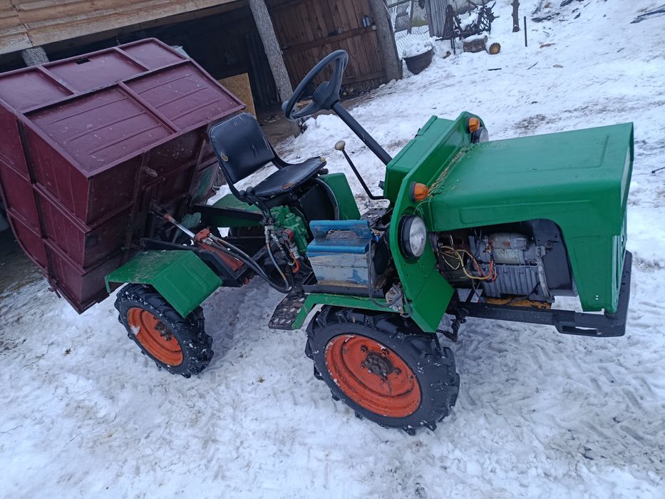 Продам заводський трактор Прикарпатецьець