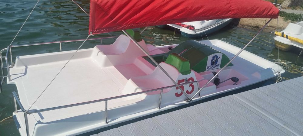 Водних велісипедів (катамарани) Fiesta 4 Б/У