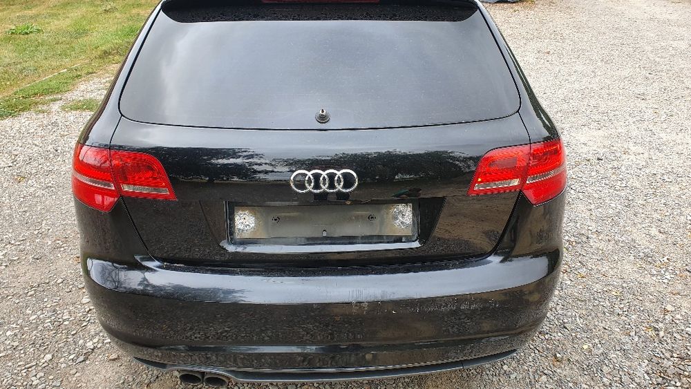 Audi A3 8p lift S-line BLACK EDITION Zderzak Klapa Tył LY9B FELGI r18