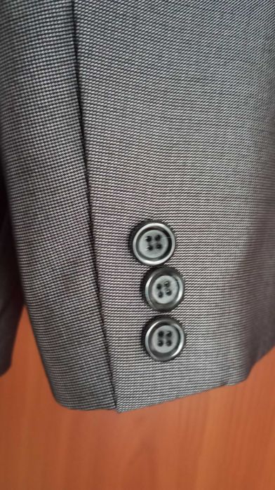 Sprzedam garnitur męski