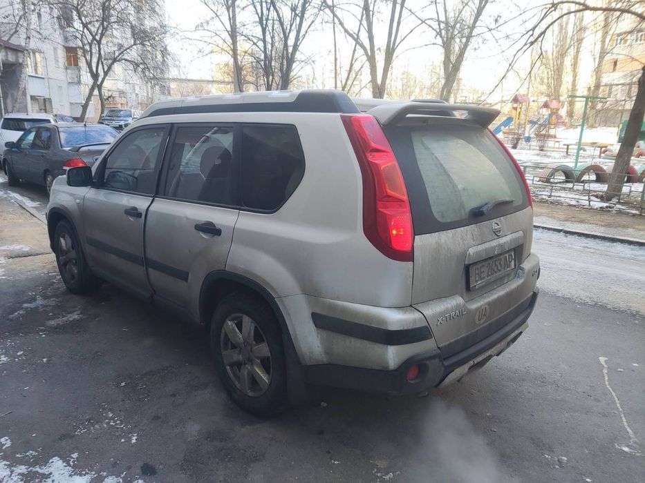 Nissan x-treil 2.0 дизель автомат