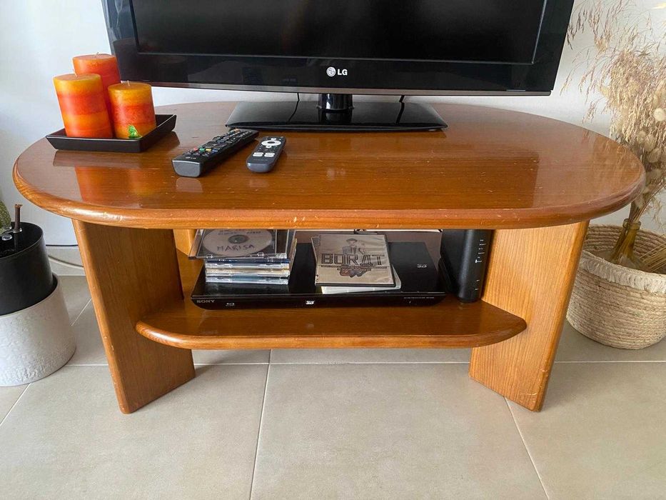 Mesa de Centro / Móvel de TV em Madeira Maciça
