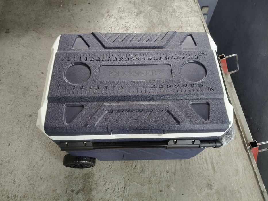 Lodówka turystyczna 12v 230v 24v