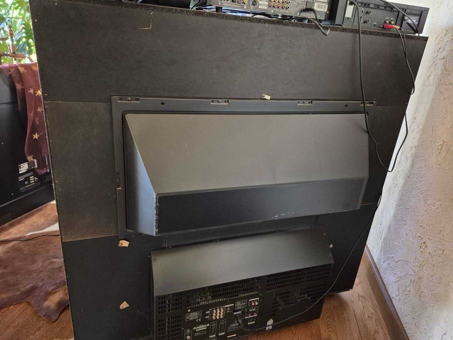 Ретро-телевизор Pioneer SD-T50W1  проекционный .