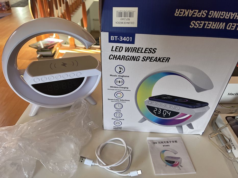 Coluna / Carregador / Relógio Bluetooth