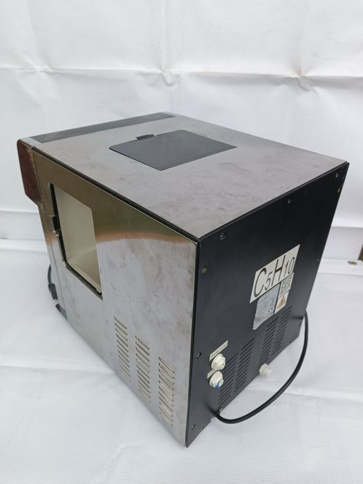 Klarstein Eiszeit Kostkarka do lodu USZKODZONA