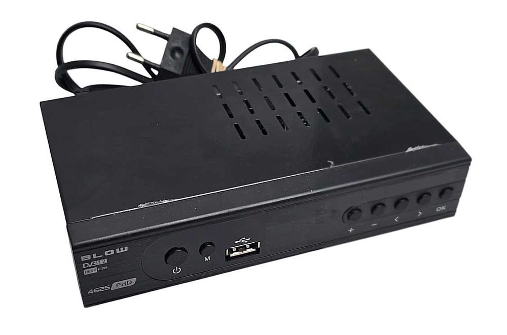Dekoder DVB-T2 Blow 4625 FHD tuner TV - zestaw