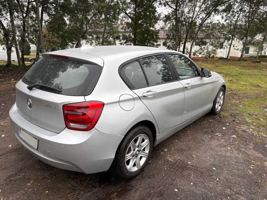 BMW Série 1 114d 2014 · 125.000km · Diesel · Tração Traseira