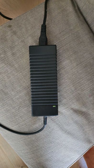 LAPTOP MSI GL73 i7-8750H/16GB/480+1TB/Win11X GTX1050