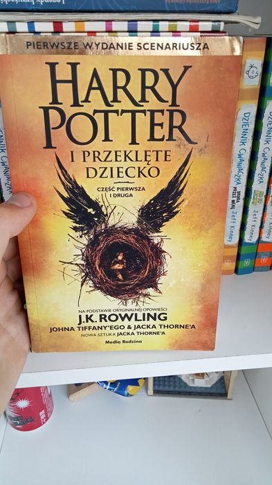 Książka Harry Potter przeklęte dziecko