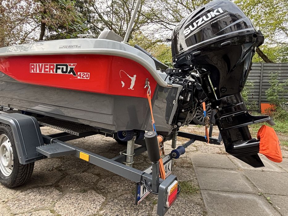 Łódka Riverfox 420