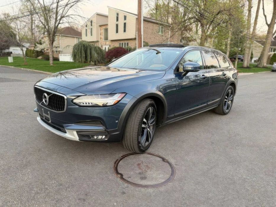 Volvo V90      2018