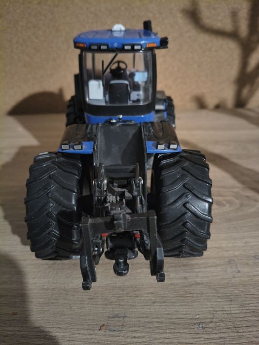 Model ciągnika rolniczego