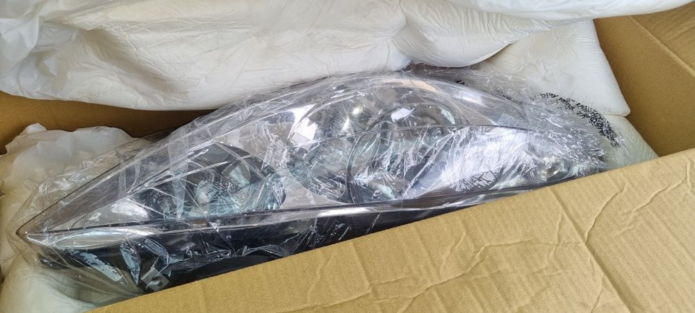 Farol Direito Peugeot 307 Novo