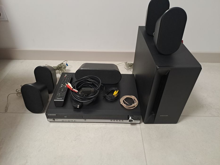 Samsung HT-X20 – kino domowe 5.1 DVD, komplet głośników + pilot