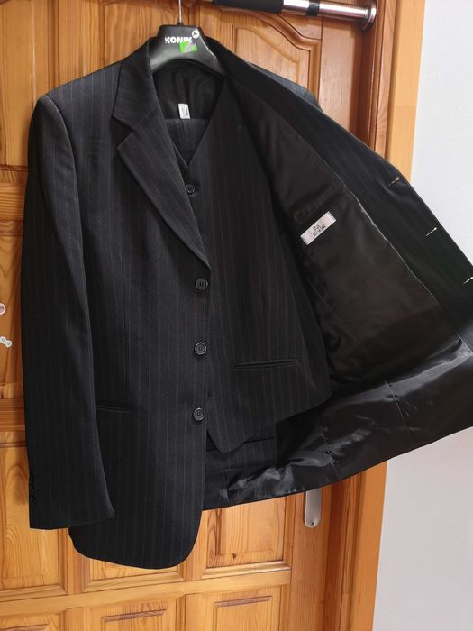 Garnitur męski z kamizelką wzrost 182