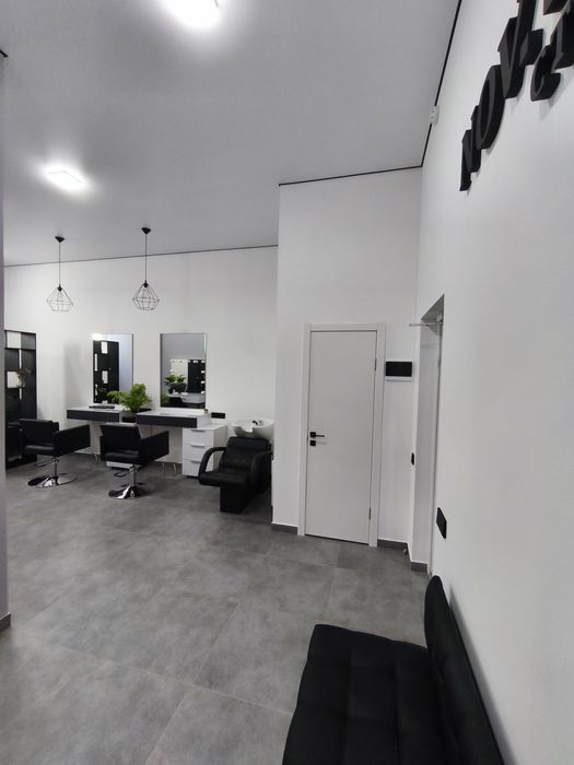 Оренда робочого місця для перукаря, майстра з манікюру, б'юті-майстра