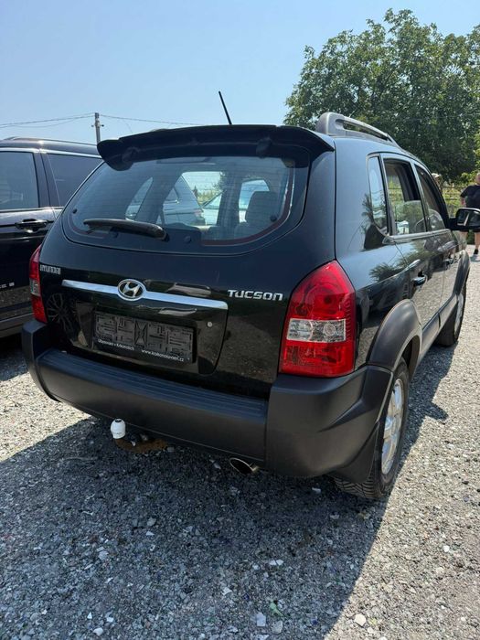 Запчасти бампер Туксон Хюндай Hyundai Tucson 2006-2010